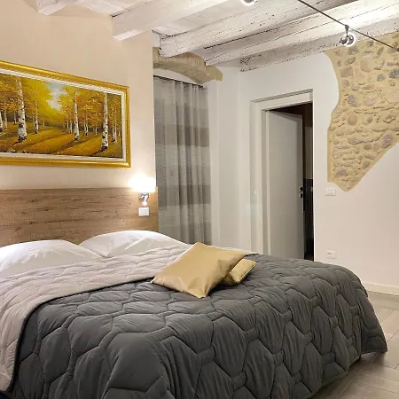 Dimora Di Charme Apartment