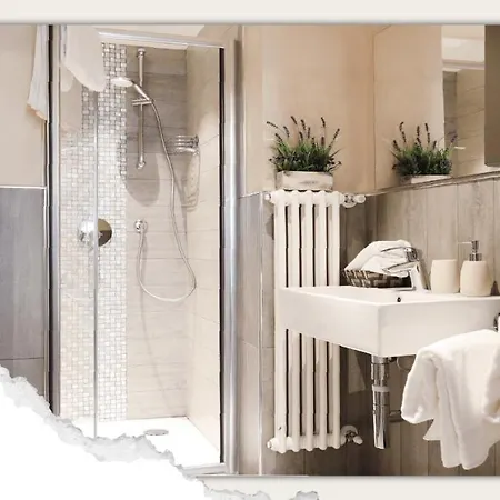 Apartment Dimora Di Charme Peschiera del Garda
